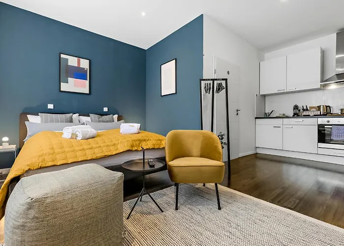 Luxomes - New Design - Kitchen - Parking